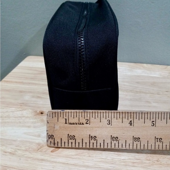 Coach Black and Gold Toiletry Bag - Picture 4 of 6